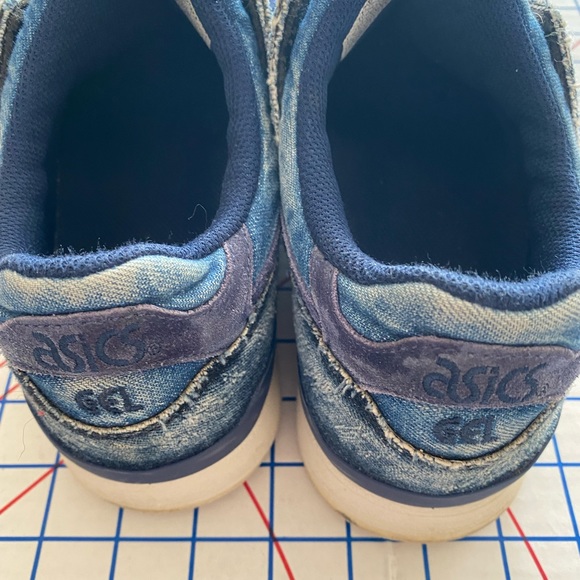 🔥 1 of 1 ASICS Denim bleach Destroyed Shoes 9 🔥 - Picture 4 of 12